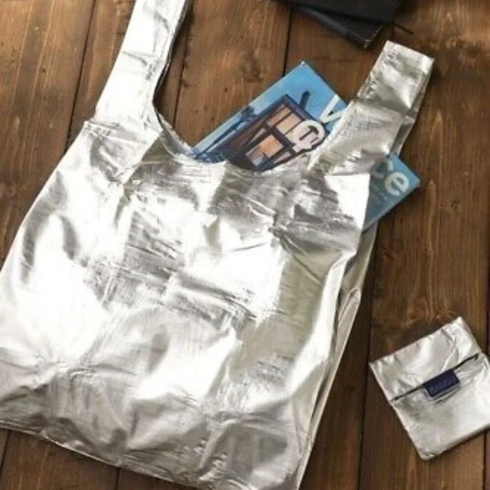 NWT Standard Baggu - Metallic Silver - Picture 4 of 7